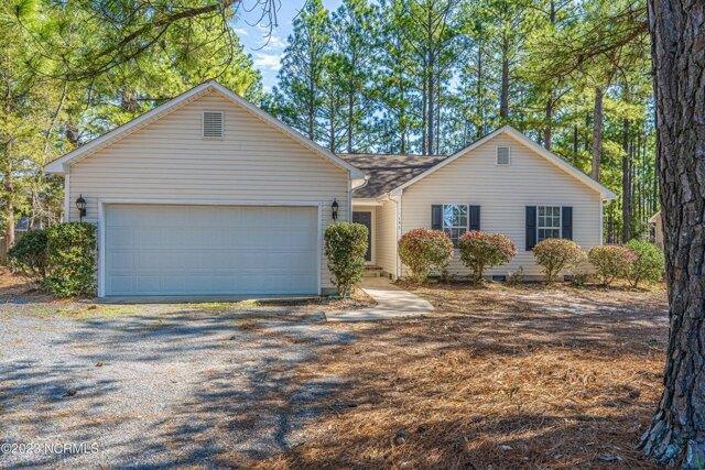 4 Bedroom 2 Bath In Aberdeen NC 28315 for Rent