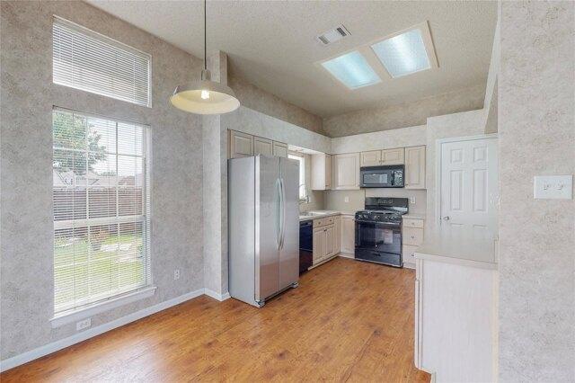 Home For Rent In Flower Mound, Texas