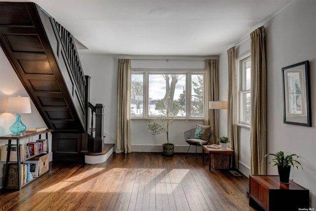Home For Rent In Greenport, New York