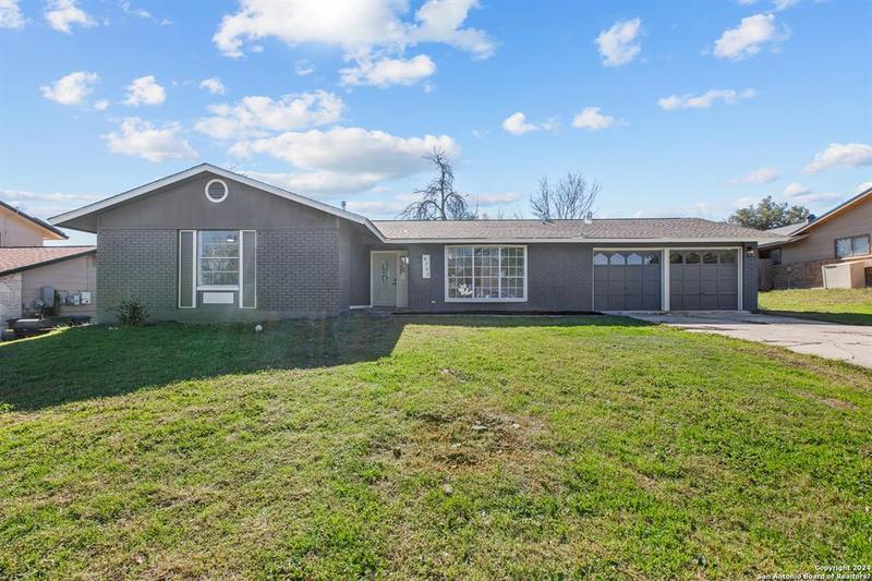 9702 CANEY CREEK DR, San Antonio, TX 78245-1912 for Sale