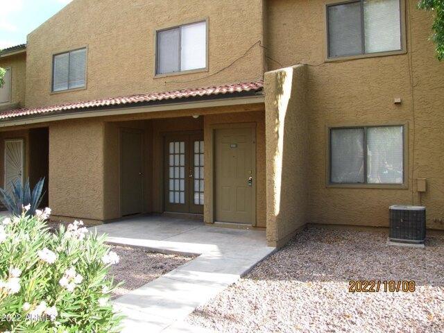 2 Bedroom 2 Bath In Phoenix AZ 85042 for Rent
