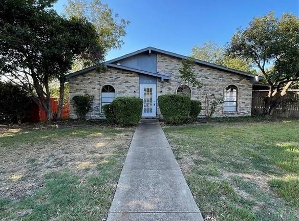 6517 Briarknoll Cir Garland, TX 75043 - Home For Rent
