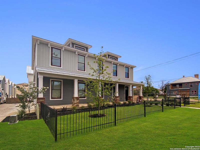 311 E Evergreen St Bldg 19, San Antonio, TX 78212 for Sale