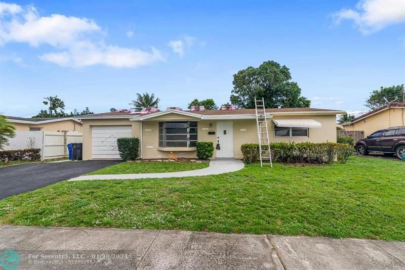 4260 NW 36TH TER, Lauderdale Lakes, FL 33309 Single Family Residence For Sale  MLS# F10418690