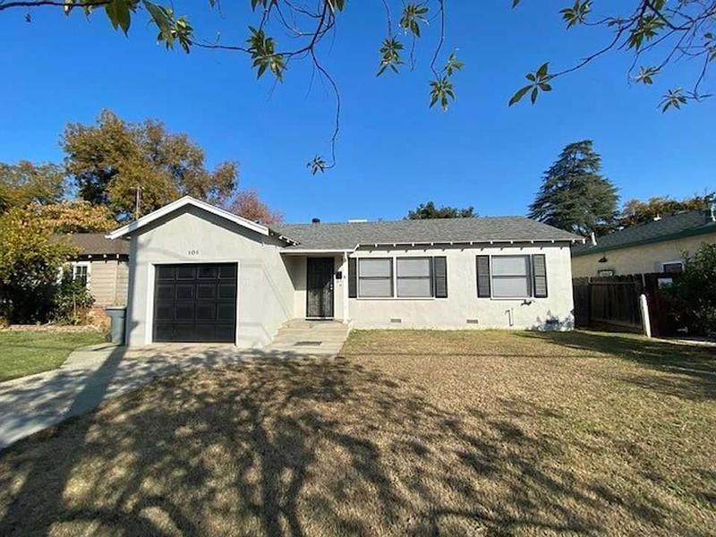 Adorable 2bds 1b home for rent in Merced, CA #101 E Santa Fe Ave
