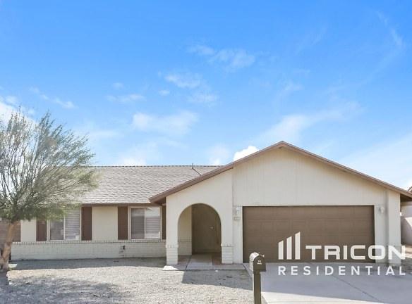 4215 W Aster Drive Phoenix, AZ 85029 - Home For Rent