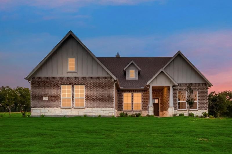 2248 Crystal Palace Blvd, Alvarado, TX 76009 - MLS 20118839 for Sale