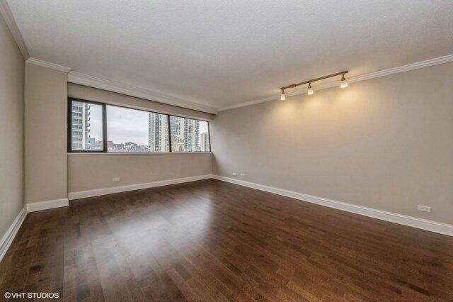 Condo For Rent In Chicago, Illinois
