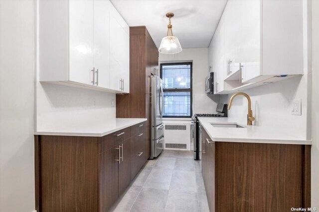 Condo For Rent In Forest Hills, New York