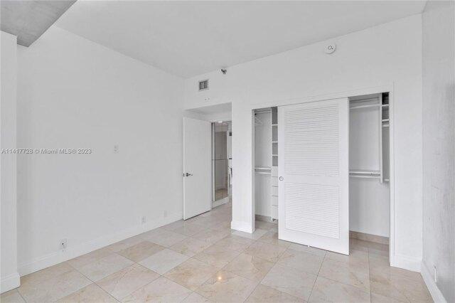 Condo For Rent In Key Biscayne, Florida