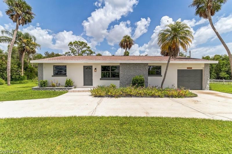 16940 Carolyn Ln, North Fort Myers, FL 33917 - MLS 223041432 for Sale