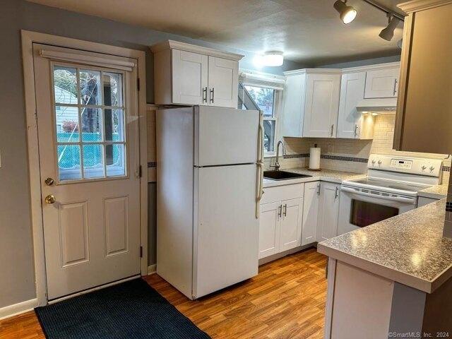 Condo For Rent In Clinton, Connecticut