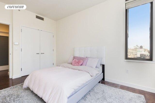Condo For Rent In New York, New York