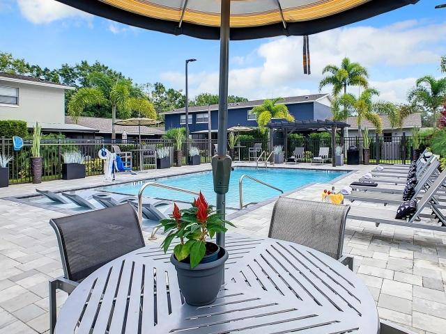 Outstanding 2BD 1BA Available Today for Rent