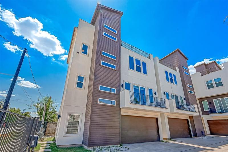 3220 Hutchins St A, Houston, TX 77004 for Sale