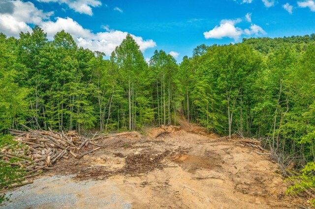 Plot For Sale In Manchester, Kentucky