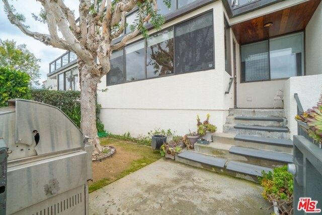Condo For Rent In Playa Del Rey, California