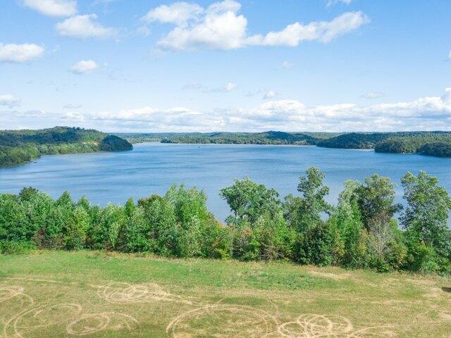 Plot For Sale In Stewart, Tennessee