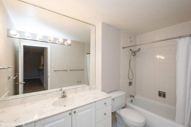 Condo For Rent In Chicago, Illinois