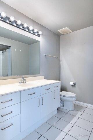 Condo For Rent In Evanston, Illinois