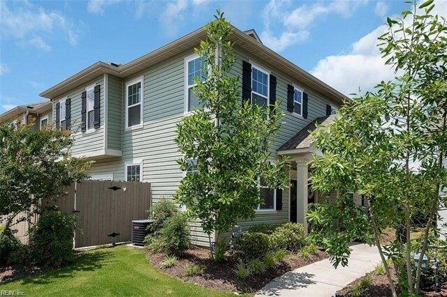 2 Bedroom 2.5 Bath In Virginia Beach VA 23456 for Rent
