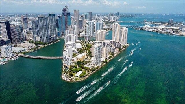 1 Bedroom 1 Bath In Miami FL 33131 for Rent