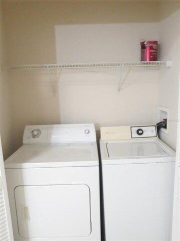 2 Bedroom 2 Bath In Orlando FL 32839 for Rent