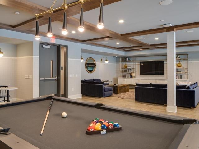 Excellent 1Bd 1Ba For Rent