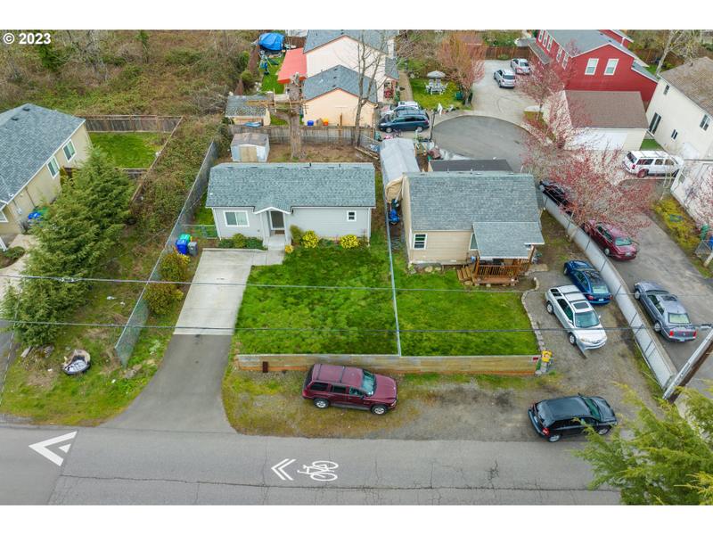 236 NE 156TH AVE A & B, Portland OR 97230 for Sale