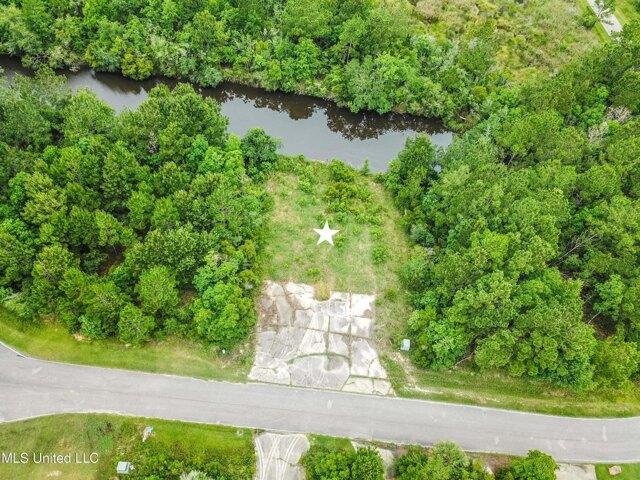 Plot For Sale In Diamondhead, Mississippi