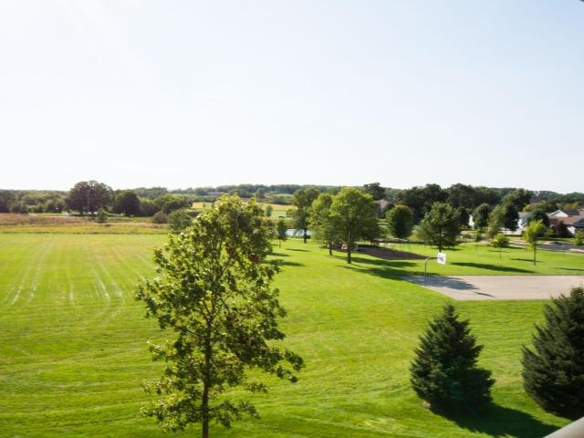 2 BD 2 BA Available Today $1825 Per Month for Rent