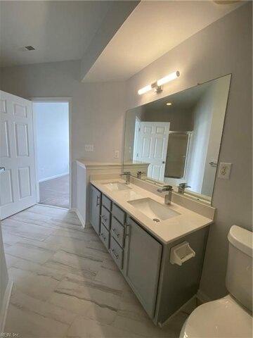 Condo For Rent In Virginia Beach, Virginia