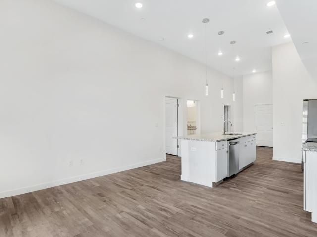 Great 1 Bd 1 Ba For Rent