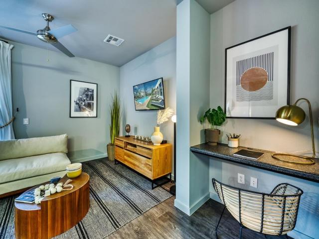 Lovely 2BD 1BA $1586/Mo for Rent