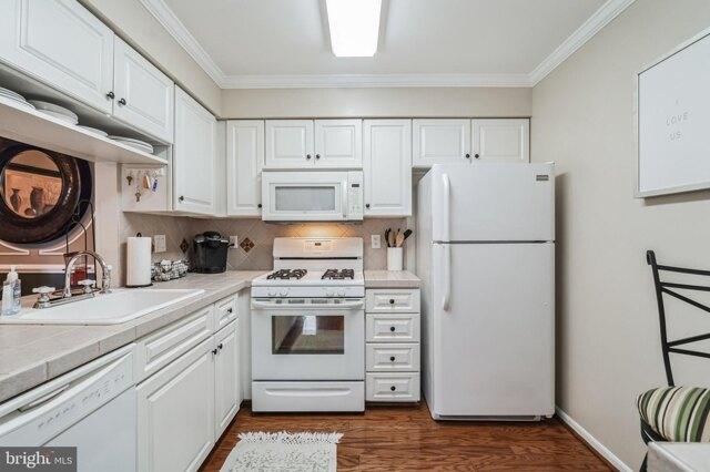 Condo For Sale In Mount Laurel, New Jersey