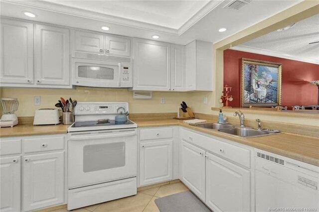 Condo For Sale In Jensen Beach, Florida