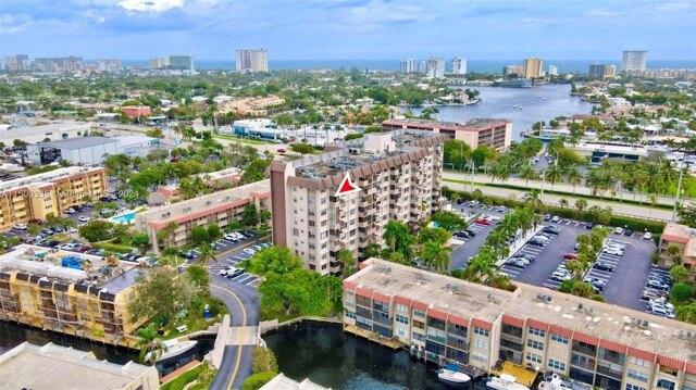 Condo For Sale In Pompano Beach, Florida