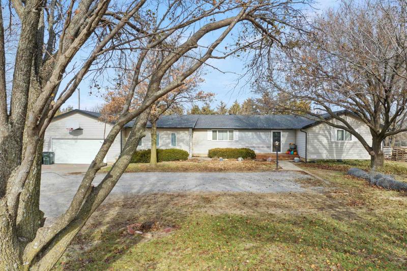 12014 NW 72ND ST, Moundridge, KS 67107 Single Family Residence For Sale  MLS# 633534