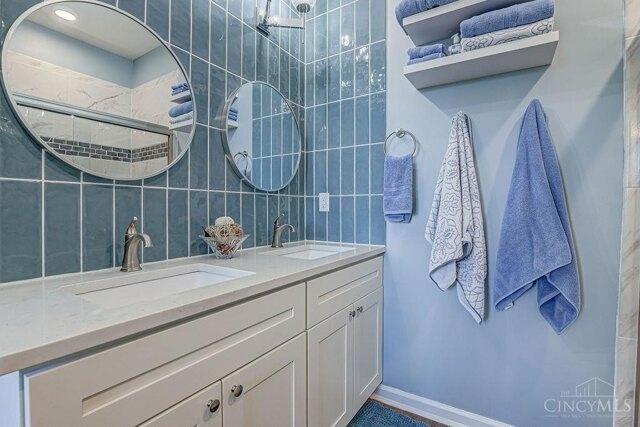 Condo For Sale In Delhi Township, Ohio