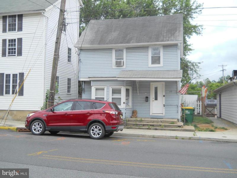 32 MAIN ST, NEW EGYPT, NJ 08533 Single Family Residence For Sale  MLS# NJOC2019680