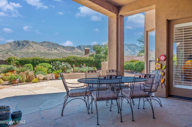 35987 S Desert Sun Dr, Saddlebrooke, AZ 85739 - MLS 22321937 for Sale