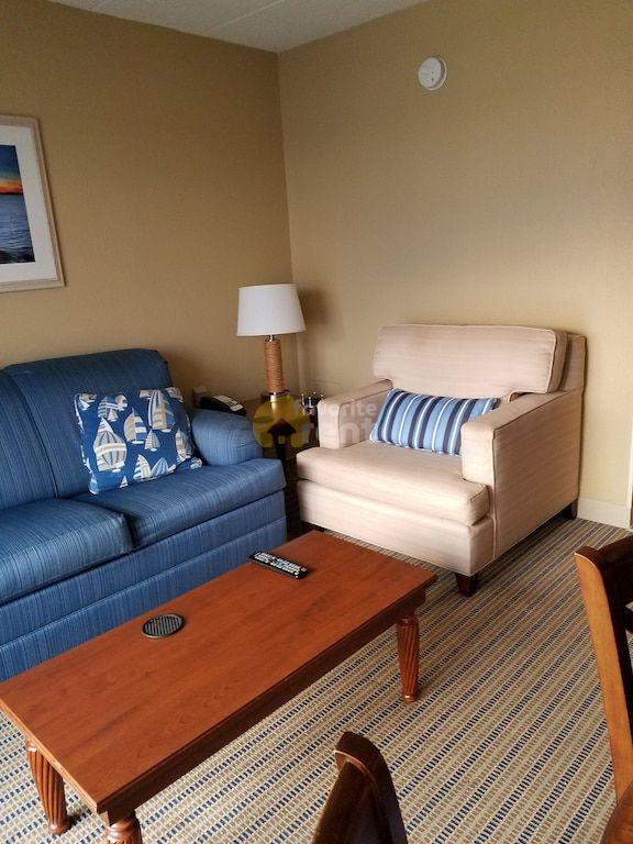 Newport 1 bedroom condominium for Rent