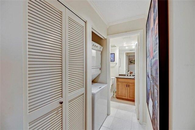 Condo For Sale In Longboat Key, Florida