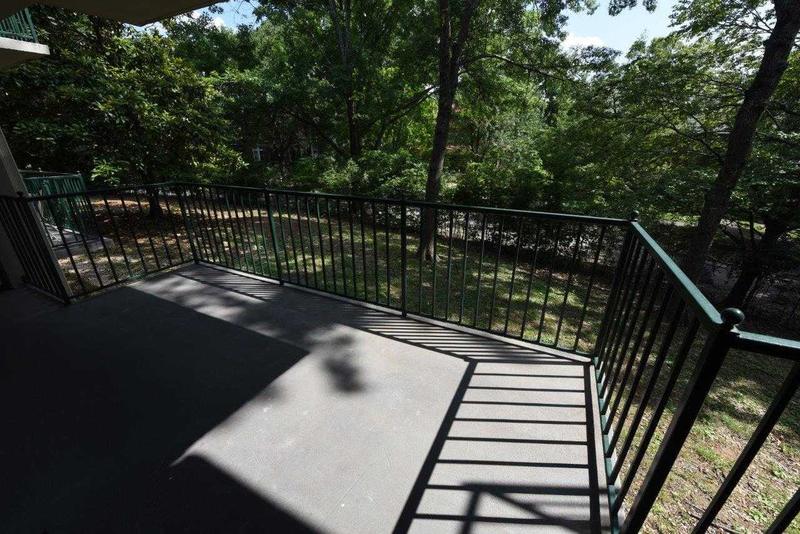 Beautiful Condo - Great Location to UAB, Downtown, Samford (121) for Rent