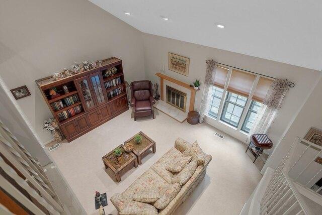 Condo For Sale In Upper Arlington, Ohio