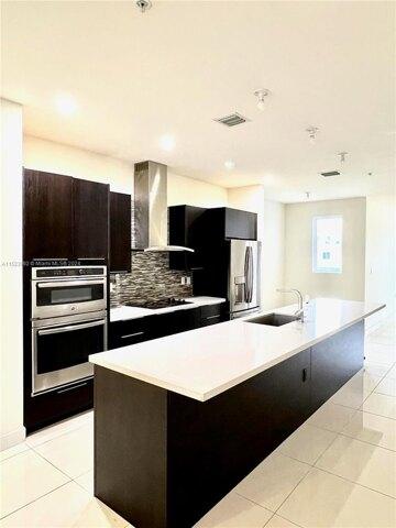 Condo For Sale In Doral, Florida