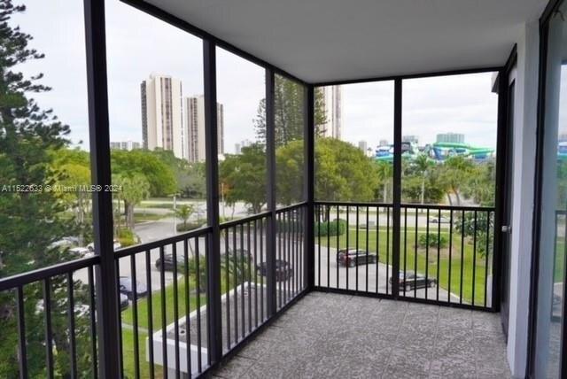 Condo For Sale In Aventura, Florida