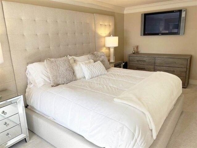Condo For Sale In Birmingham, Michigan