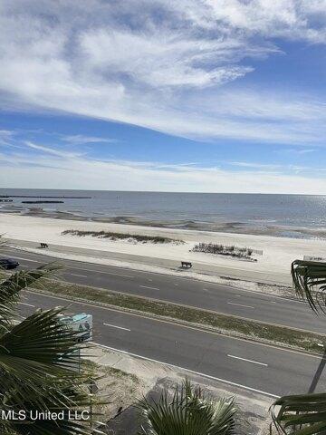 Condo For Sale In Biloxi, Mississippi