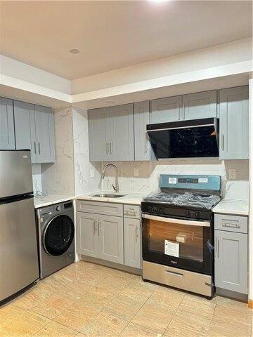 Condo For Sale In Manhattan, New York
